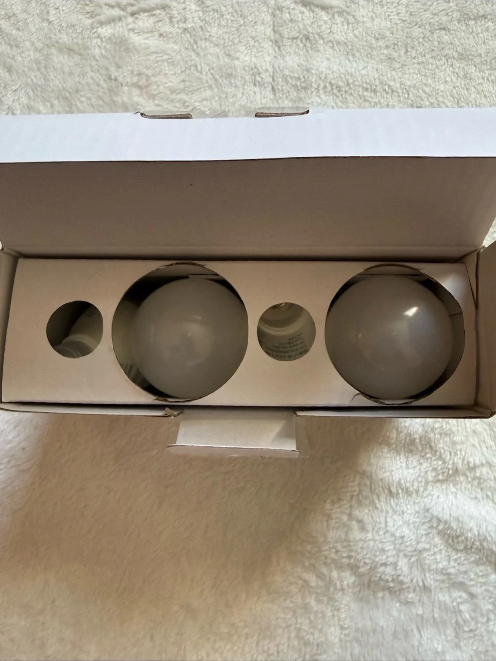 Smart LED Bulb (White) - 5W 4-Pack